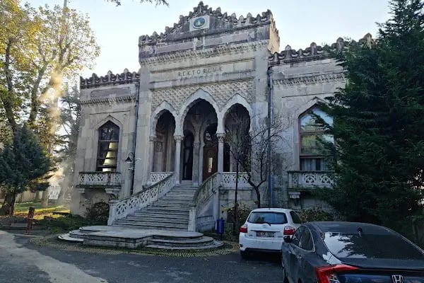 İstanbul Üniversitesi - Resim 9