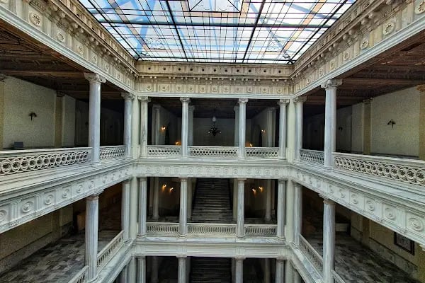 İstanbul Üniversitesi - Resim 12