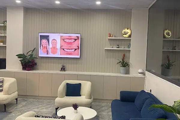 C&amp;G Dental Ağız ve Diş Sağlığı Polikliniği - Resim 16