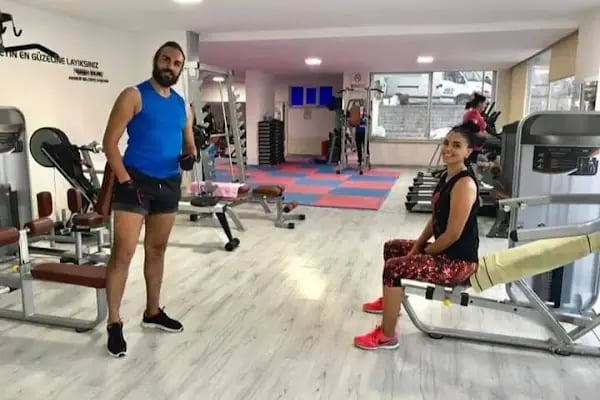 Anamur Belediyesi Spor İşleri Müdürlüğü Fitness Salonu - Resim 2