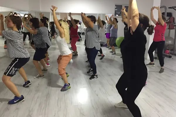 Anamur Belediyesi Spor İşleri Müdürlüğü Fitness Salonu - Resim 10