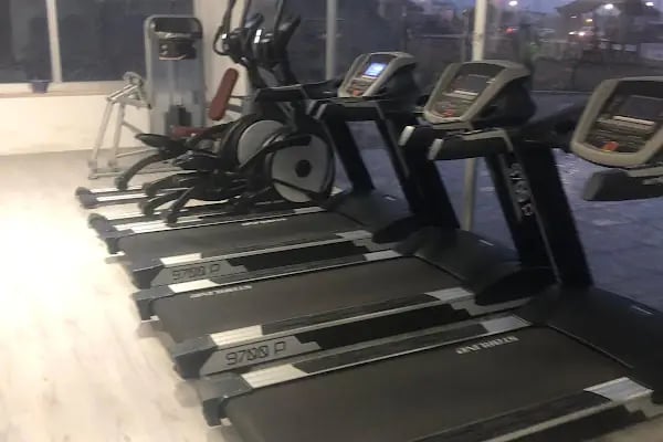 Anamur Belediyesi Spor İşleri Müdürlüğü Fitness Salonu - Resim 6