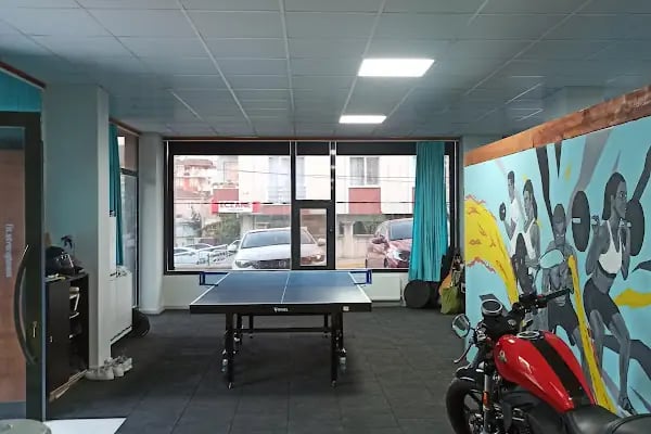 Mavi Beyaz Spor Kulübü - Resim 3