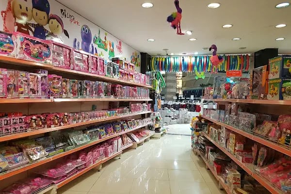 Lyra Park Alışveriş Ve Eğlence Merkezi - Resim 14