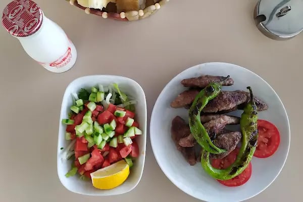 Paşaköy Köfte ve Izgara Salonu - Resim 4