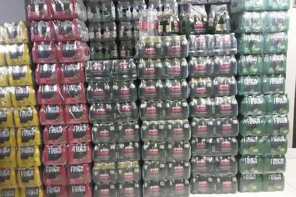 Karadeniz ticaret nazlı doğal kaynak suyu - Resim 3