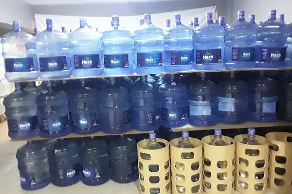 Karadeniz ticaret nazlı doğal kaynak suyu - Resim 4