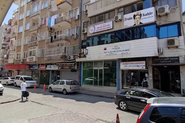ÖZEL ADA AĞIZ VE DİŞ POLİKİLİNİĞİ - Resim 1