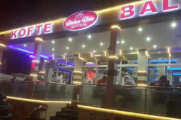 SOFİA GARDEN CAFE &amp; BRASSERİE - Resim 6