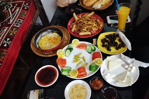 Sanat Cafe - Resim 8