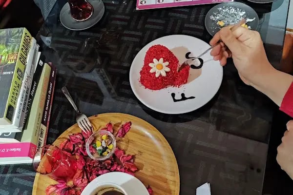 Sanat Cafe - Resim 9