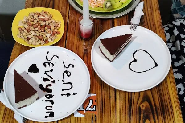 Sanat Cafe - Resim 10