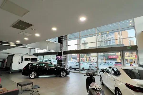 Çelikbey Otomotiv Oto Galeri - Resim 1