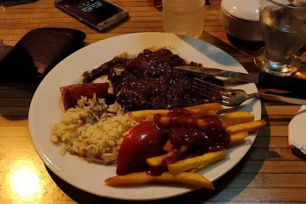 Cafe Mai - Resim 17