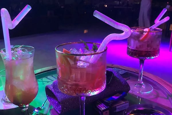 Queen’s Lounge - Resim 18
