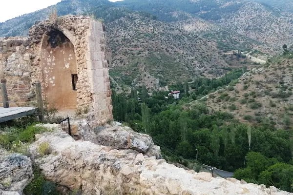 Saimbeyli Kalesi - Resim 8