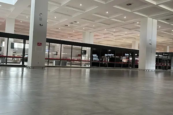 Gaziantep Havaalanı Dış Hatlar Gelen Yolcu Peronu - Resim 2