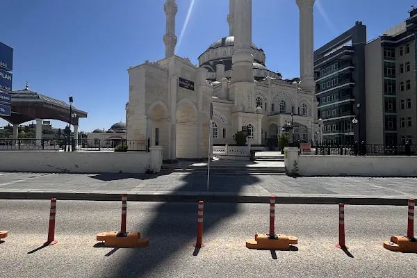 Hacı Yasin Kaplan Camii - Resim 12