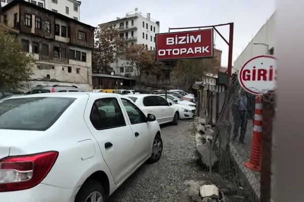 Bizim Otopark - Resim 14