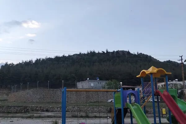 75. Yıl İlkokulu - Resim 3