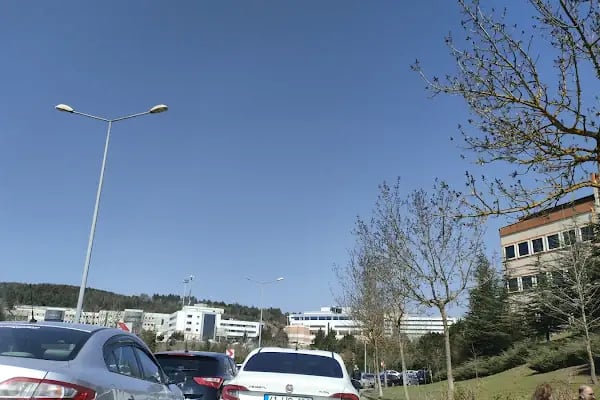 Kocaeli Üniversitesi Fen Edebiyat Fakültesi - Resim 5