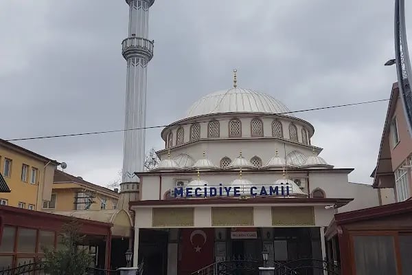 Mecidiye Camii - Resim 1