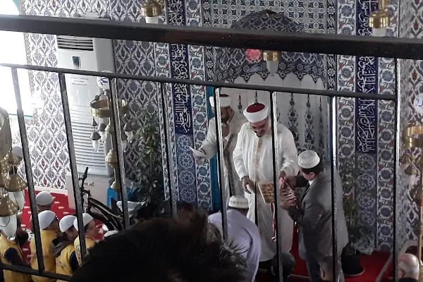 Mustafa Şahin Cami ve Gençlik Merkezi - Resim 10