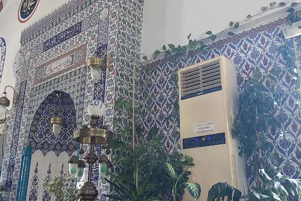 Mustafa Şahin Cami ve Gençlik Merkezi - Resim 18