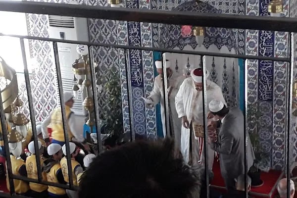 Mustafa Şahin Cami ve Gençlik Merkezi - Resim 13