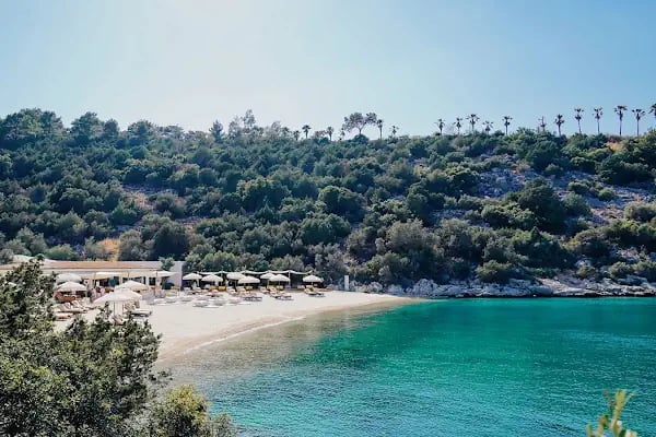 Lucca Beach - Resim 11