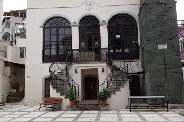 T.C. Konak Müftülüğü Yapıcıoğlu Camii - Resim 2