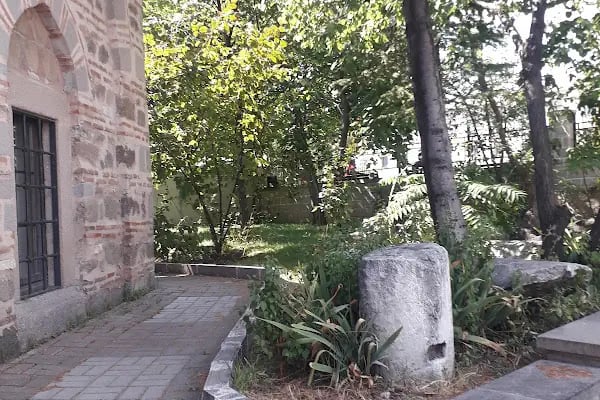 Karacabey Türbesi - Resim 7