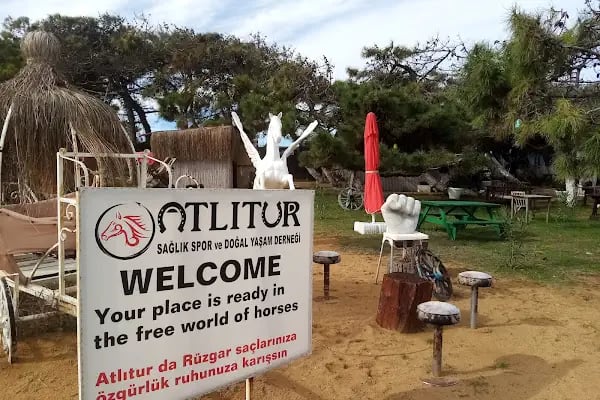 Atlıtur Gümüşdere Plajı Binicilik Alanı - Resim 17