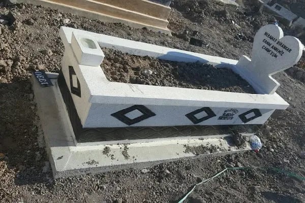 Mezarcı KADİR - Resim 13