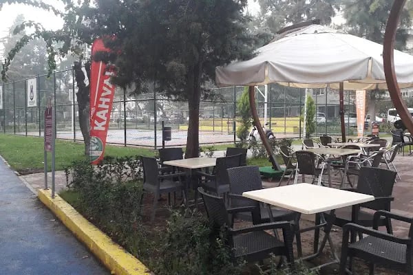 Manisa Gençlik Parkı- (Gençlik Cafe) - Resim 2