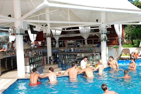 Club Paradiso Hotel & Resort - Resim 17