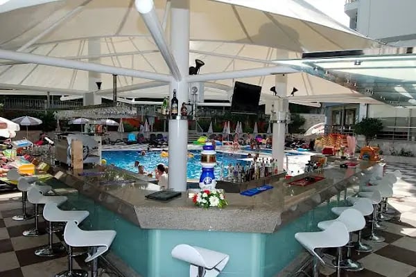 Club Paradiso Hotel & Resort - Resim 1