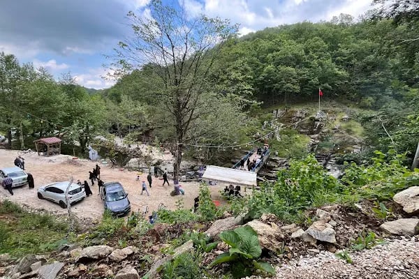 Yenice Köyü Kumlu Yüzme Havuzu - Resim 9