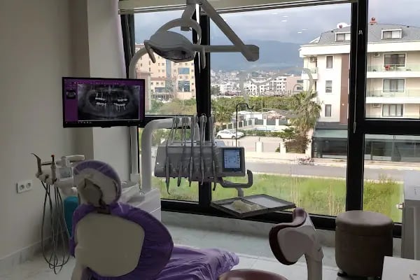 Özel Ayşe Erken Ağız ve Diş Sağlığı Polikliniği - Resim 5