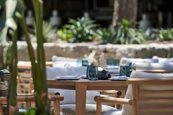 Osman's Place Pestaurant - Resim 2