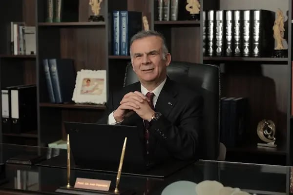 Prof. Dr. Arif Türkmen - Resim 8