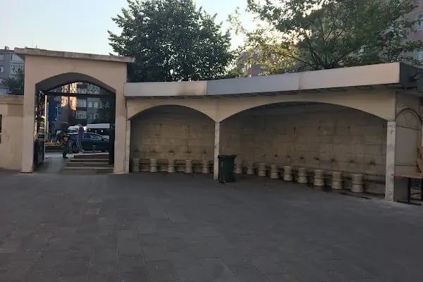 Hz. Ebubekir Camii - Resim 9