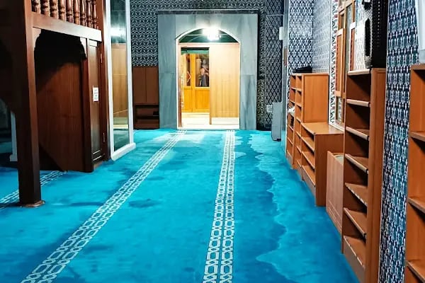 Hz. Ebubekir Camii - Resim 18