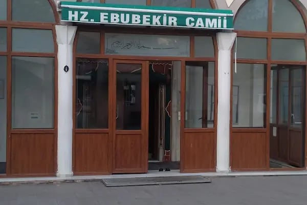Hz. Ebubekir Camii - Resim 6