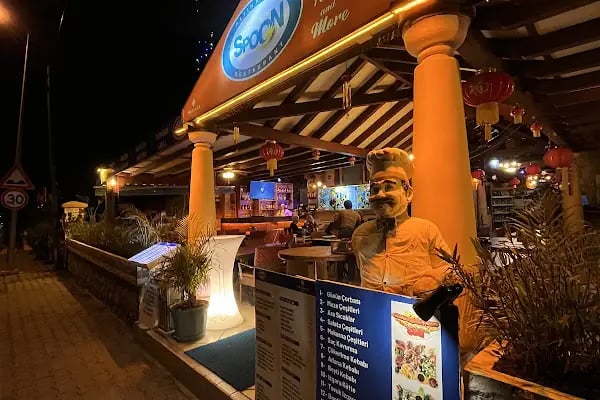 Golden Spoon Restaurant - Resim 13