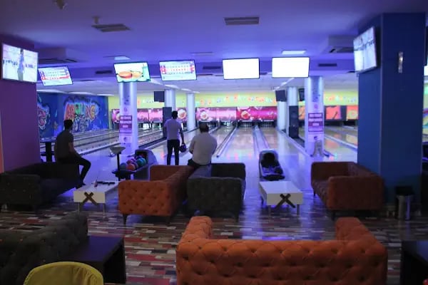Tenpin Bowling Center - Resim 5