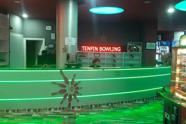Tenpin Bowling Center - Resim 19