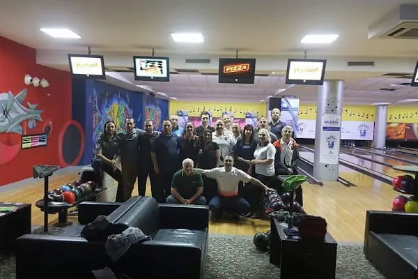 Tenpin Bowling Center - Resim 11