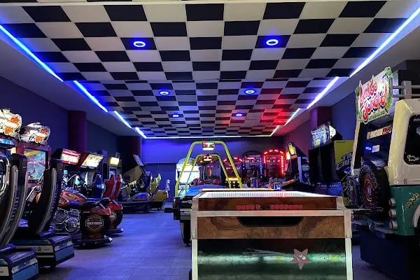 Tenpin Bowling Center - Resim 4