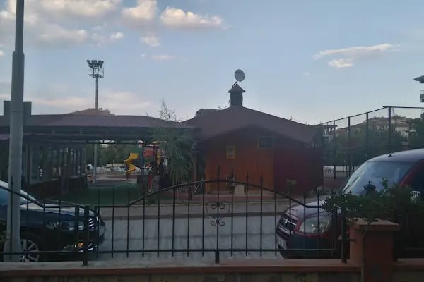Dinlenme Çocuk Ve Cafe Parkı - Resim 4